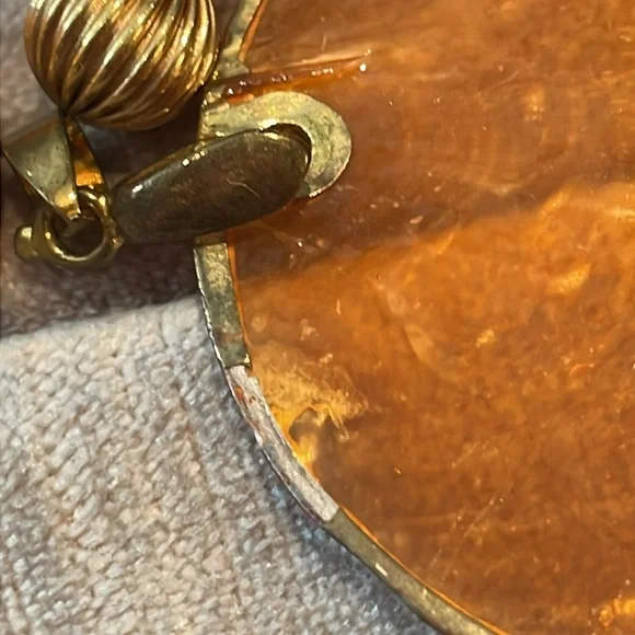 Vintage Tangerine Orange & Gold Pendant Necklace - Picture 5 of 9